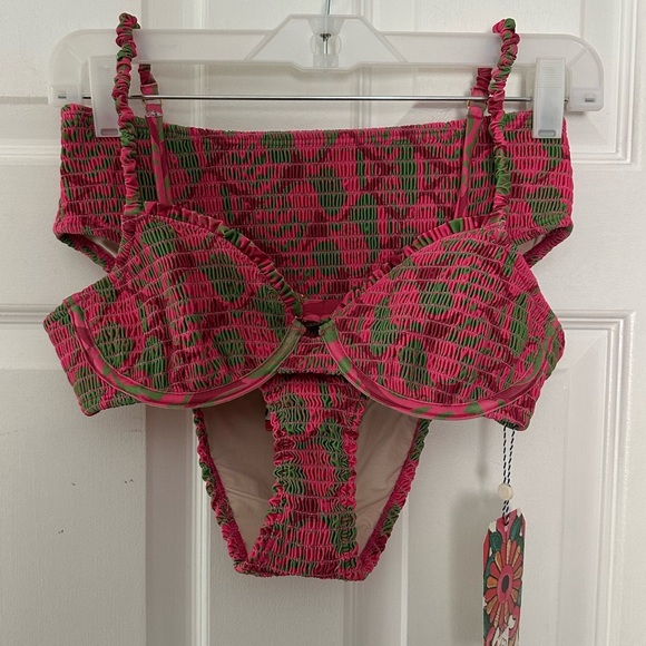 Farm Rio smocked bikini bathing suit high rise push-up seasheel small new - Picture 2 of 8